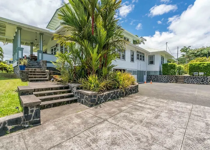 Old Hawaiian Bed And Breakfast